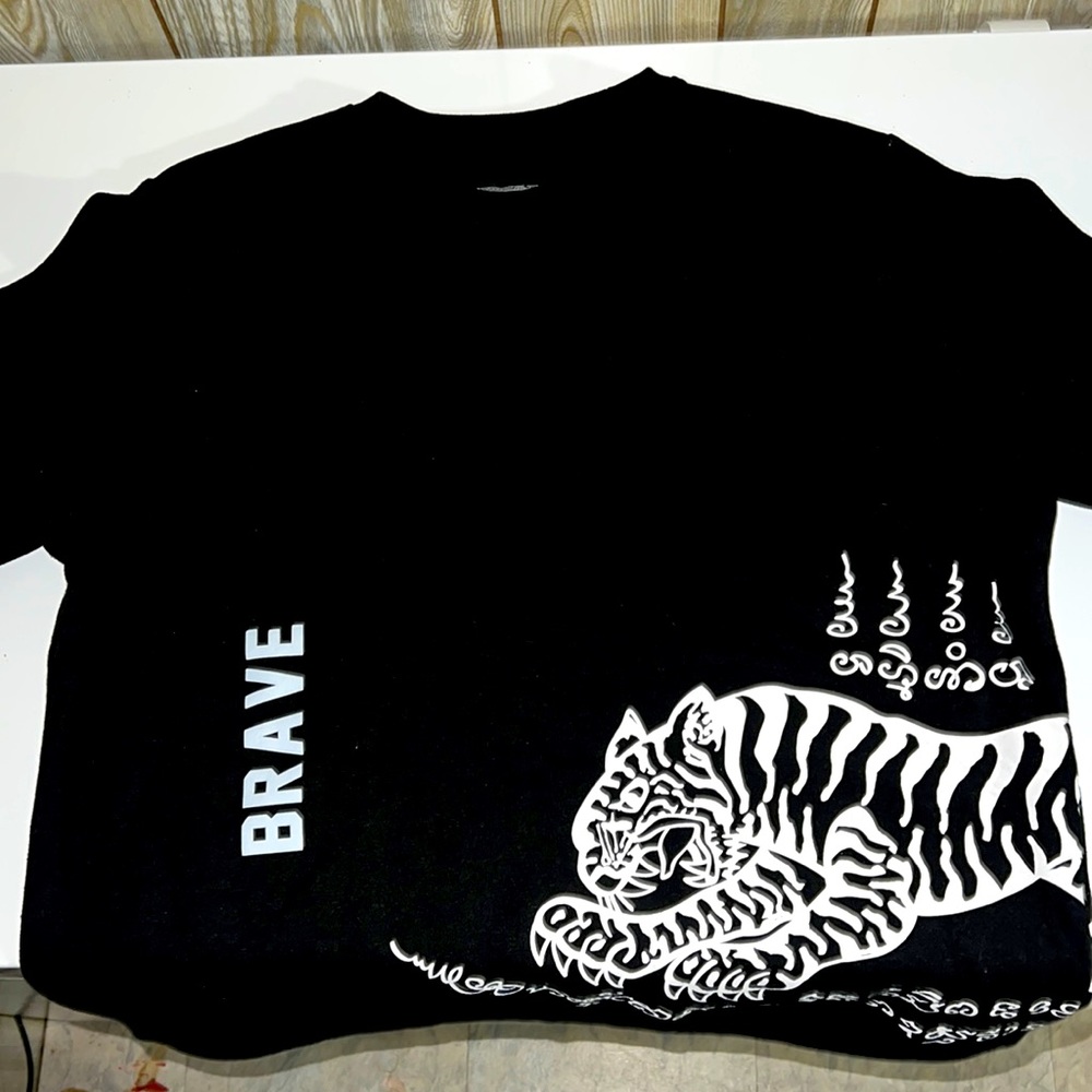 Longsleeve Graphic Print